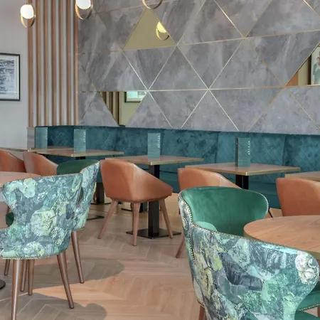 Hilton Angel Islington Hotel