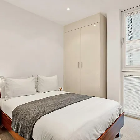 Urban Retreat Stylish 1-bed Bliss