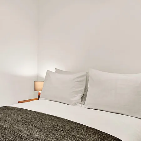 Apartment Urban Retreat Stylish 1-bed Bliss London