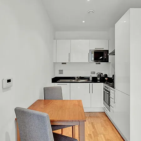 Urban Retreat Stylish 1-bed Bliss *
