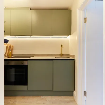 The North Notting Hill Crib - Bright 1bdr Flat Apartment London