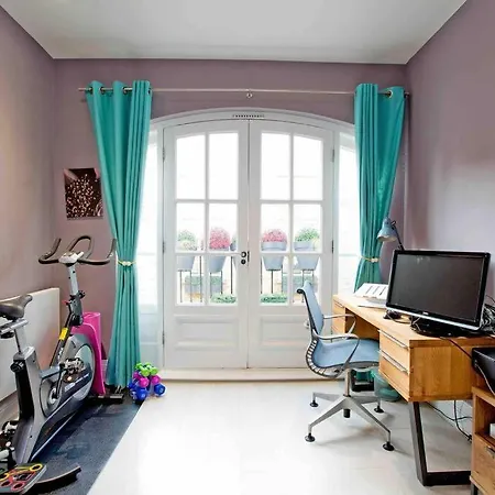 3 Bedroom Modern Townhouse Holiday home *