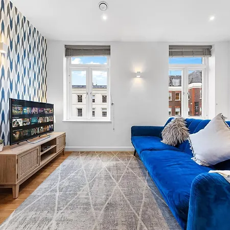 Modern One Bedroom Flat - Near Heathrow, Windsor Castle, Thorpe Park - Staines Tw18 London