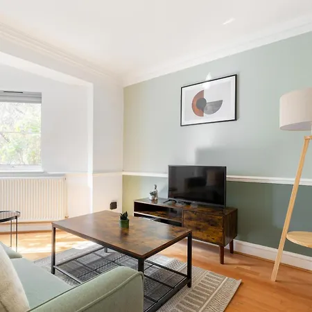 Apartment The Goldhawk Road Collection London