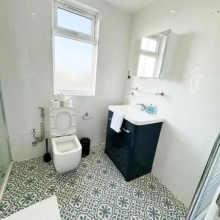 Holiday home Beahive House Redbridge