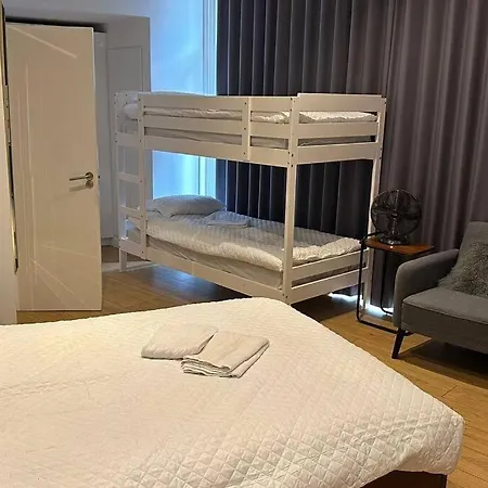 Sleep 6 Piccadilly Grand In Vr5 *