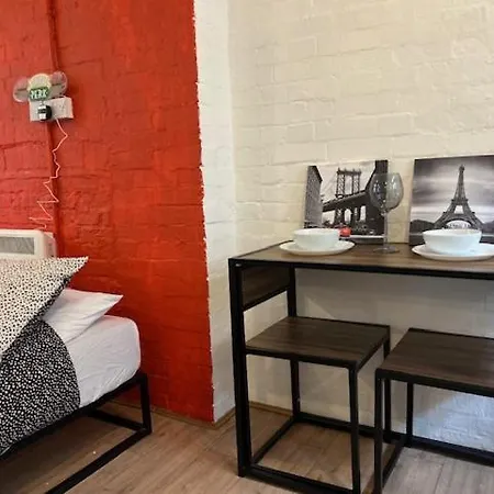 Neat Studio In Shoreditch *