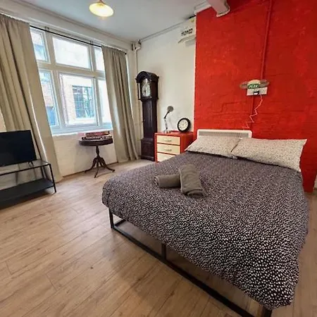Neat Studio In Shoreditch * London