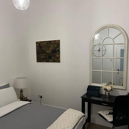 Apartment Modern And Spacious 2 Bedroom Flat Near Shoreditch *