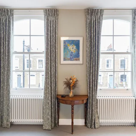 Apartment Guest Favorite Private With King Sized Bed And Garden Newly Renovated
