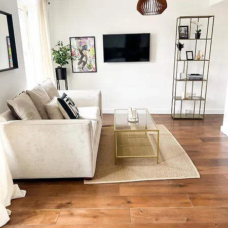 Stylish 1 Bedroom * London