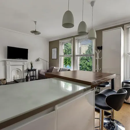 Apartment The West Kensington Collection London