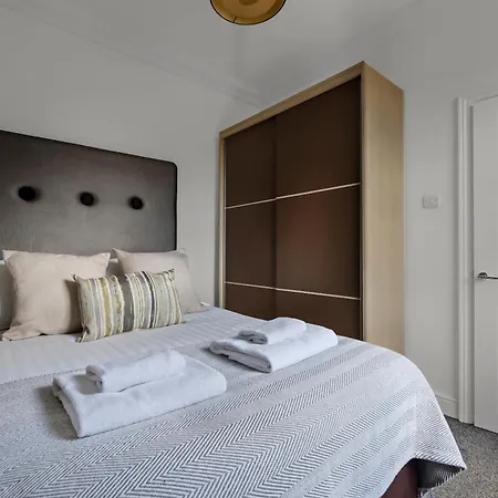 The West Kensington Collection Apartment