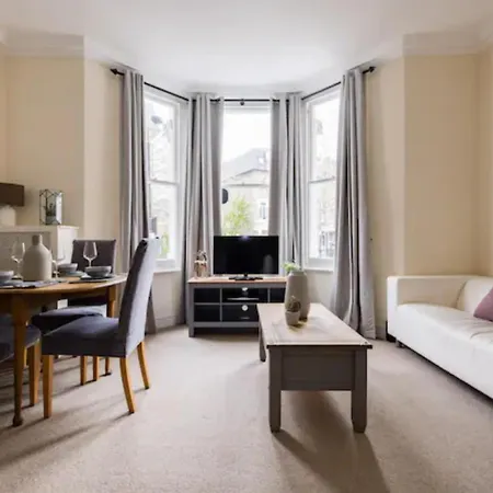 The West Kensington Collection Apartment *