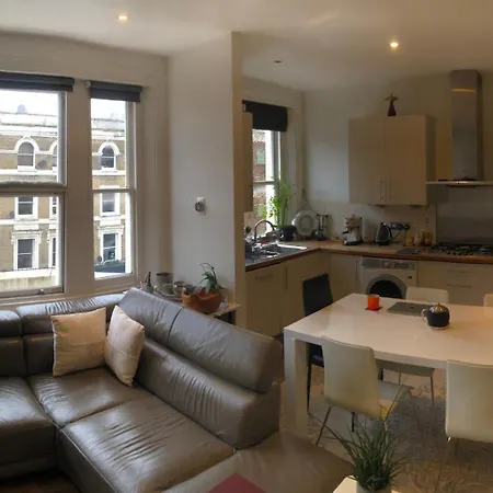 Apartment Metropolitan Tranquility: Chic Flat Regent's Park *