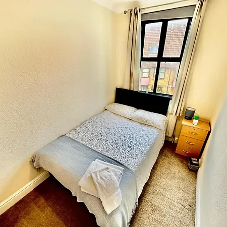 In Whitechapel Apartment