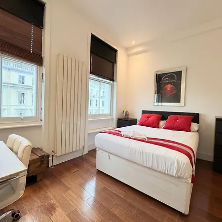 Apartment The Kensington Heights London