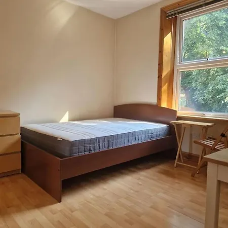 Bright Highgate Apartament *