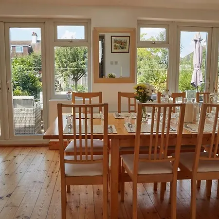 Beechhill House - London Holiday home