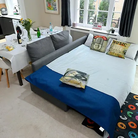 Stunning 4 Bedroom Flat In Regent's Park - Abbey Rd *