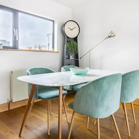 Luxury Penthouse In * Londres