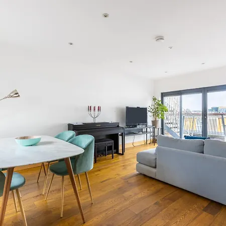 Luxury Penthouse In Appartement *