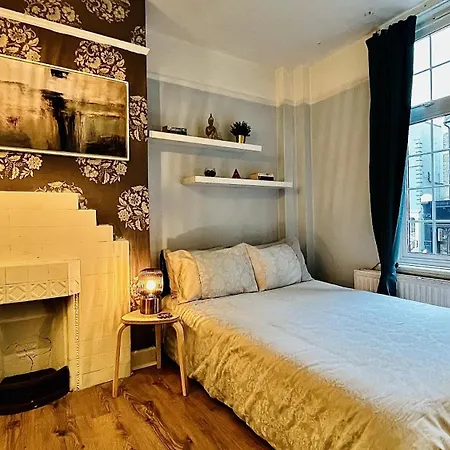 Rest Boutique Notting Hill London