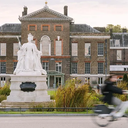 Sonder Kensington Gardens 3* Londres