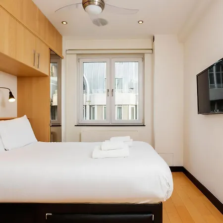 Apartment Veeve - Hyde Park Heights *
