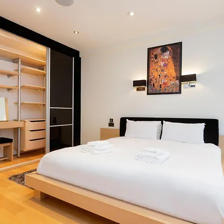 Apartment Veeve - Hyde Park Heights *