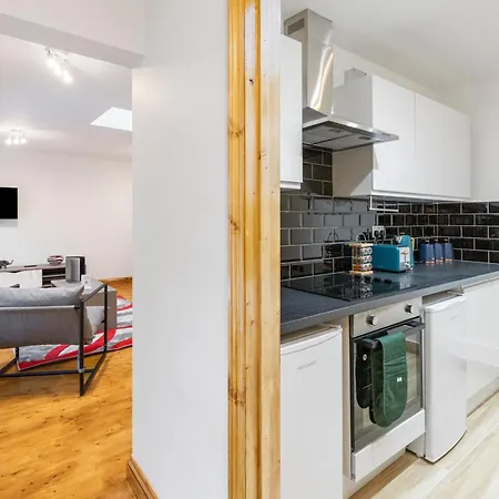 Apartment Iconic London