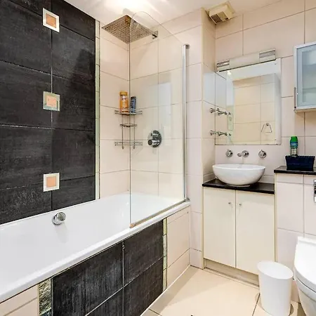 2br Flat Next To Eye On Lower Marsh 96a Лондон