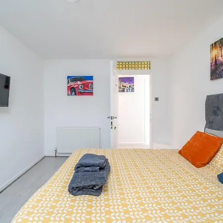 Apartment Private In London With Parking