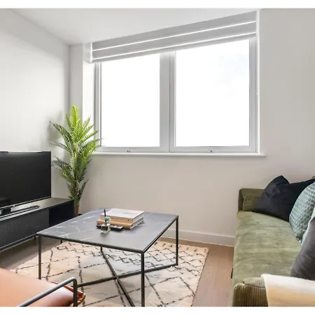 Apartment Sophisticated Living: 1-br Flat In Beckenham