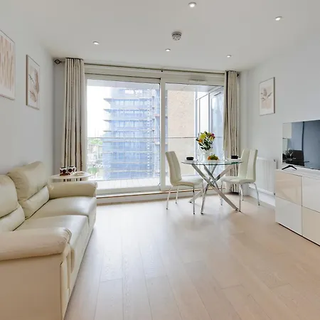 Apartment Spacious Flat Near South Bank By Underthedoormat *