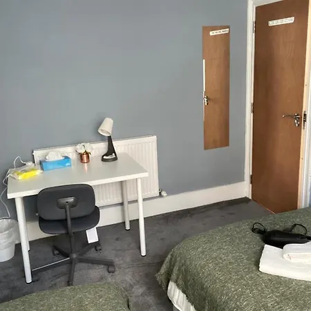 Comfy Private Bedrooms Near Euston, *