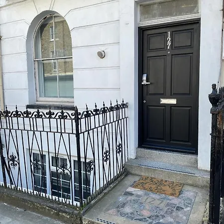 Comfy Private Bedrooms Near Euston, * London