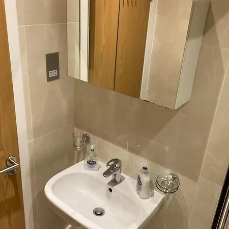 ホームステイ Cosy Private Near Euston Station,