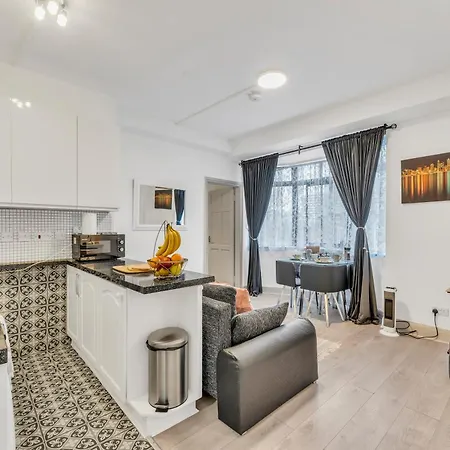 London, Near, Marble Arch, Oxford Street, Mayfair, One Bedroom Apartment