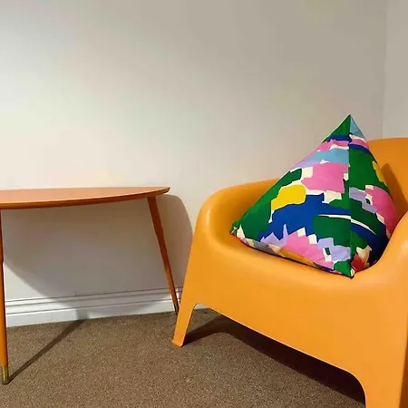 East London Near Station & Free Parking, Arcade Machine * Romford