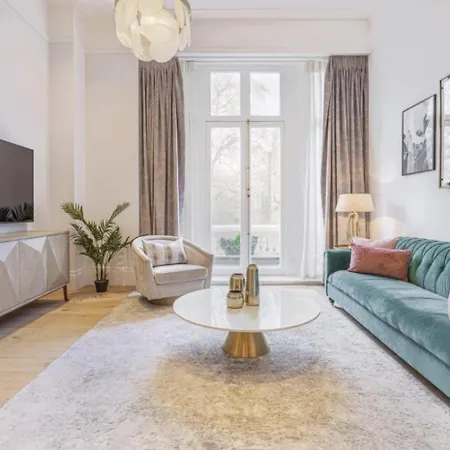 Elysian House - Kensington Serviced Apartment *