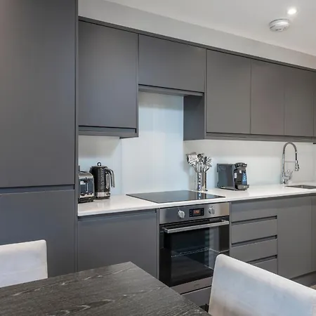 Luxury Georgian House In Marylebone: Modern 1-bed Retreat * London