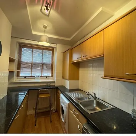 Old Town Flat In The Heart Of Shoreditch