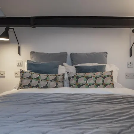 Heart Of Hackney Cosy 1br Loft Apt. *