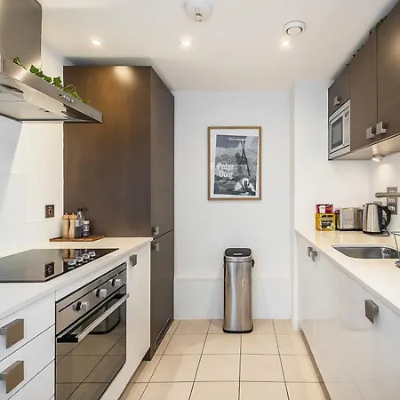 Appartement Urban Oasis With Views In Old St *
