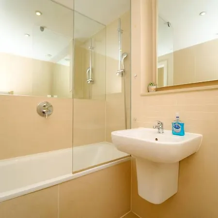 Modern 2 Bed Flat In East Apartamento *