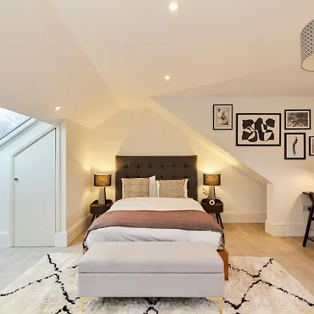 Apartment The Redbridge Sanctuary - Spacious 3bdr House With Garden