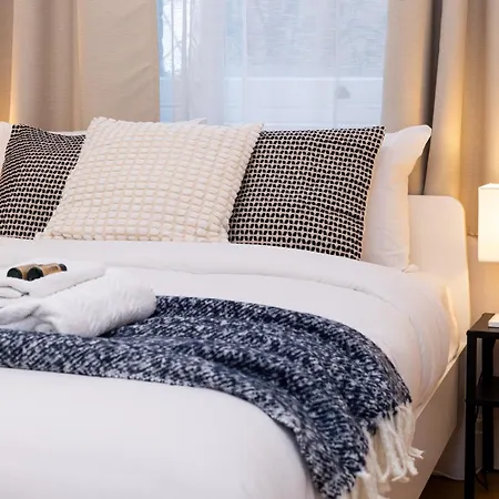 Bright & Charming 2br Flat Wbalcony In Maida Vale *