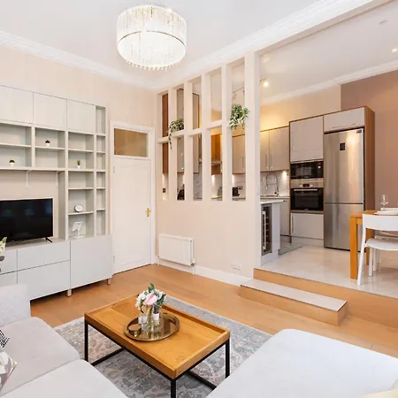 Bright & Charming 2br Flat Wbalcony In Maida Vale Apartment *