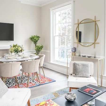 Apartment Spectacular Flat Located In Prime Notting Hill London